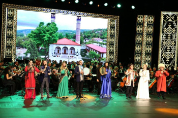 Bakuwda türkmen sungat ussatlarynyň gatnaşmagynda TÜRKSOÝ-yň 30 ýyllygy bellendi