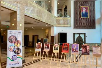 Aşgabatda Hindi filmleriň festiwaly açyldy