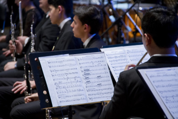 Concert-dialogue invites Ashgabat residents to join in thinking about time and themselves