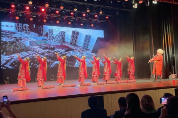 Türkmen tans topary Hindistanda geçirilen halkara festiwalda üstünlikli çykyş etdi