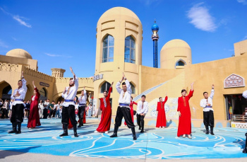 The first International Festival of Culture and Arts “Silk Road” takes place in China