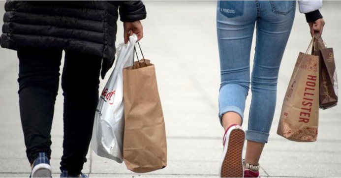  Plastic vs paper: which package is better?