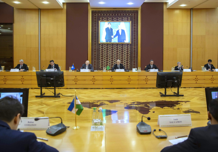  Merkezi Aziýa ýadro ýaragsyzlanmak meselesine ygrarlylygy güýçlendirýär: Aşgabatda geçirilen duşuşygyň netijeleri