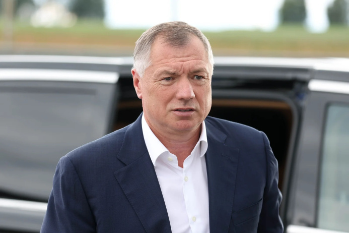  Президент Сердар Бердымухамедов встретился с вице-премьером РФ Маратом Хуснуллиным