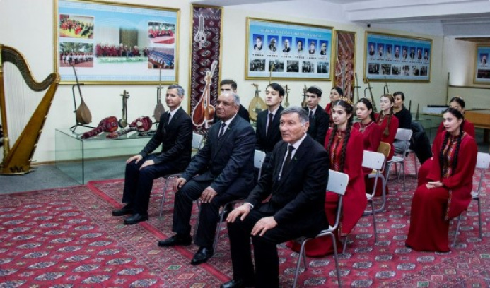  Teachers of the Maýa Kulyýewa Turkmen National Conservatory presented new books