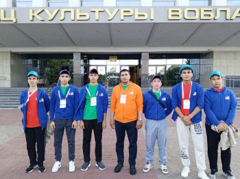 Туркменские школьники участвуют в проекте «Поезд памяти» в Беларуси и России
