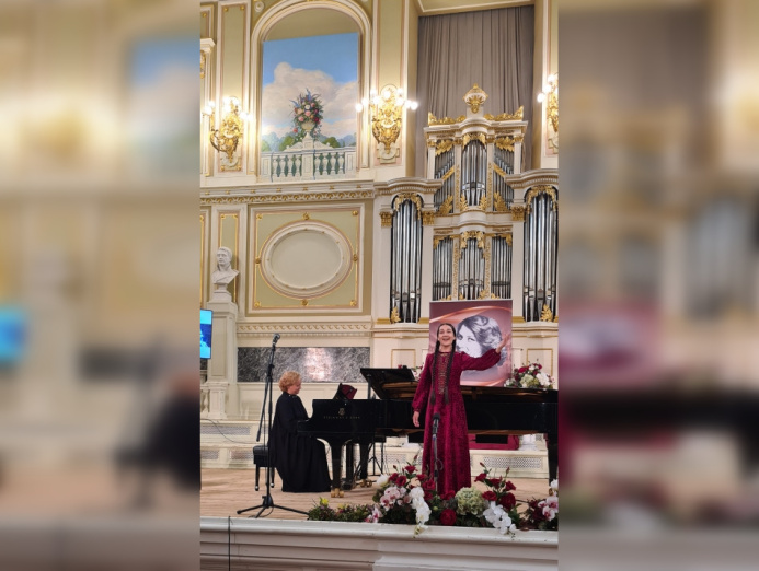  Student from Turkmenistan took part in the international competition of opera singers