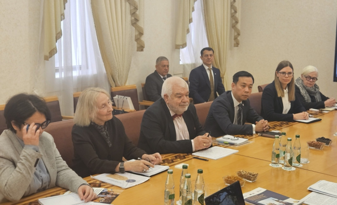  Ashgabat hosts meeting with representatives of the UK higher education sector