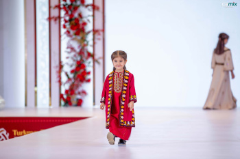 Kids Expo 2025: Çagalaryň moda görkezilişi – ýaşajyk ýyldyzlar podiumda