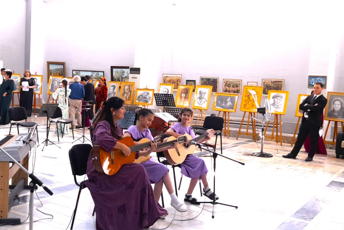 Celebration of young talents: Byashim Nurali art school invites to an exhibition