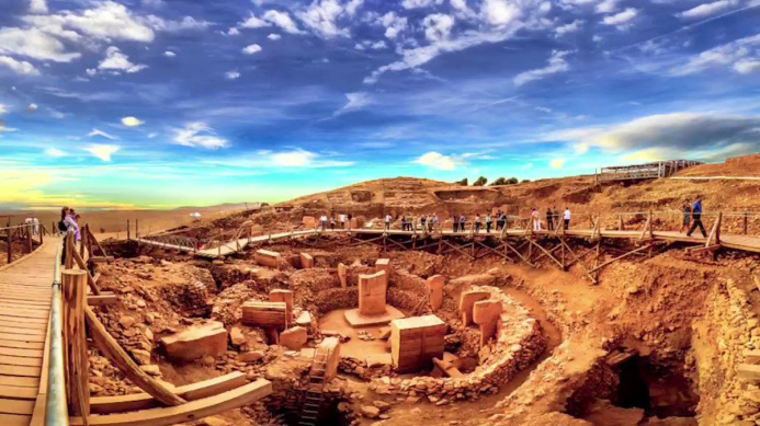  Karahantepedäki we Göbeklitepedäki açyşlar