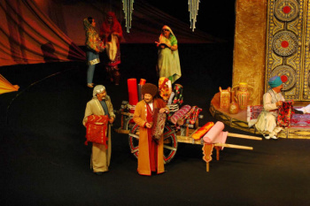 Türkmen drama teatry Gazagystandaky festiwala gatnaşar