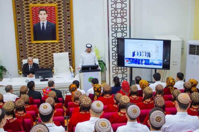  Cooperation in the field of AI: UAE Ambassador speaks at the International Oil and Gas University
