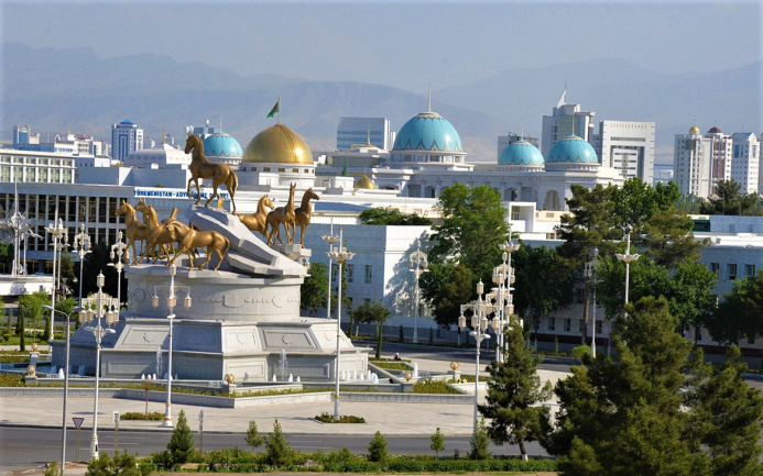  Turkmenistan's economy showed steady growth in 8 months of 2025