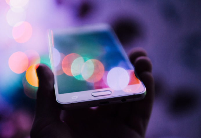  Telefondaky mahabatdan dynmagyň ugurlary: Android we iOS üçin synagdan geçen usullar