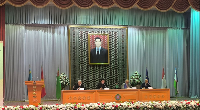  Central Asian Youth Forum Held at IT&IT