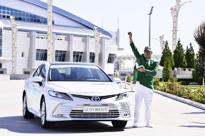  Coaches of Polina Guryeva were awarded for success in the Tokyo Olympic Games