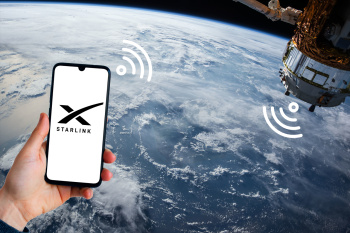 Apple iPhone enjamlaryna Starlink-e birikmegi öwretdi