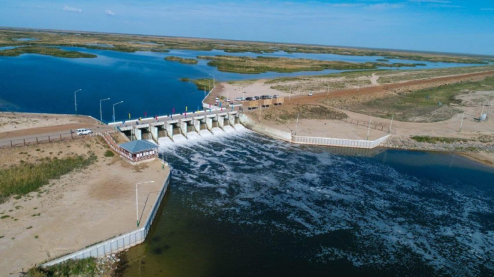  The water level in the Aral Sea has risen by almost half a meter