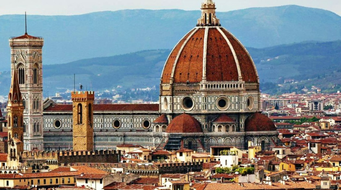  Florence Held A Meeting between a Turkmen and an American University