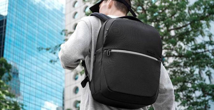  Google's new smart backpack