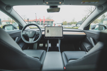 Sales of electric vehicles increased by almost 70 in 2022%