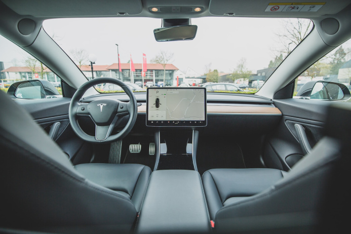  Sales of electric vehicles increased by almost 70 in 2022%