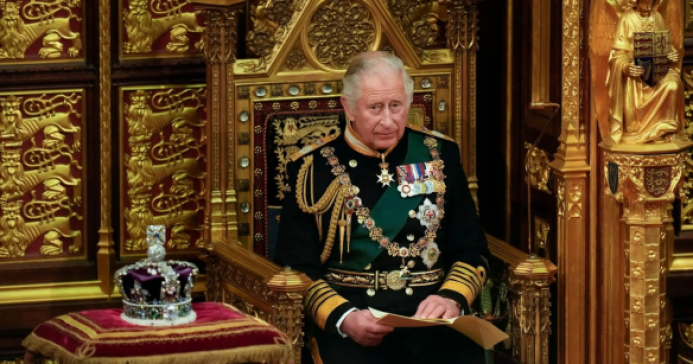  Karl III täç geýdirilmegi barada gyzykly faktlar