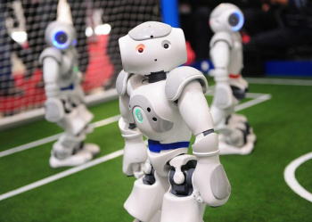 Taryhda ilkinji bütindünýä robotlar oýunlary Hytaýda geçiriler