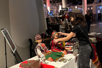 Gollandiýada türkmen sungaty: Eýndhowen şäherinde etniki sergi