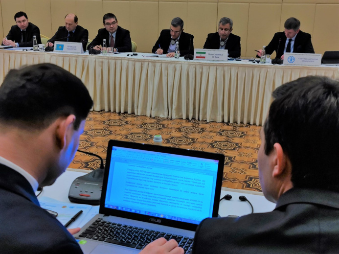  Azyk, howa, suw – oba hojalyk ministrleriniň Aşgabatda gürleşenleri