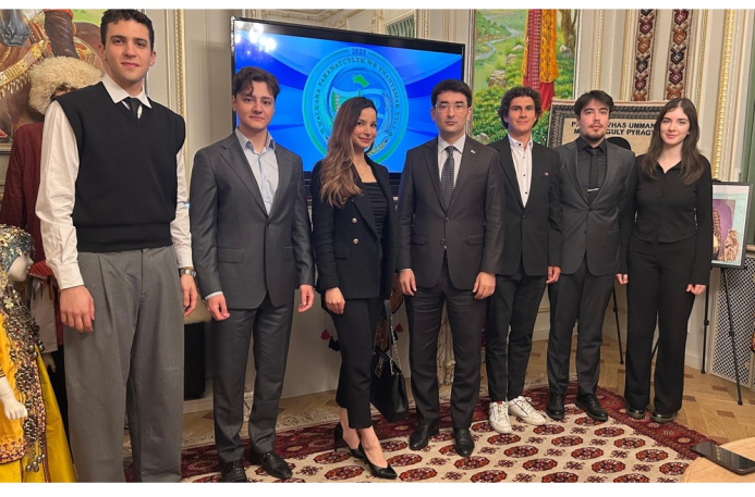  Lecture in Brussels: Derya Soysal Highlights Visionary Turkmen Poet Magtymguly Pyragy