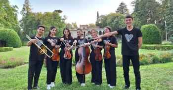 Türkmen sazandalary Sinandalidäki V halkara festiwalynda çykyş ederler