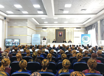 Arkadag şäherinde bilim işgärleriniň maslahaty geçirildi