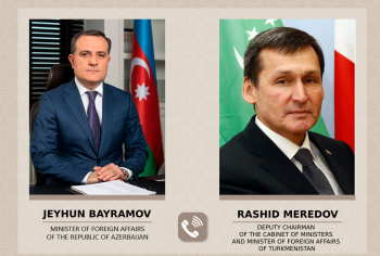 Türkmenistanyň we Azerbaýjanyň daşary işler ministrleri telefon arkaly gepleşigi geçirdiler